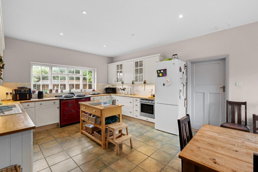 Layer Rd, Abberton, Essex, CO5 photo 3