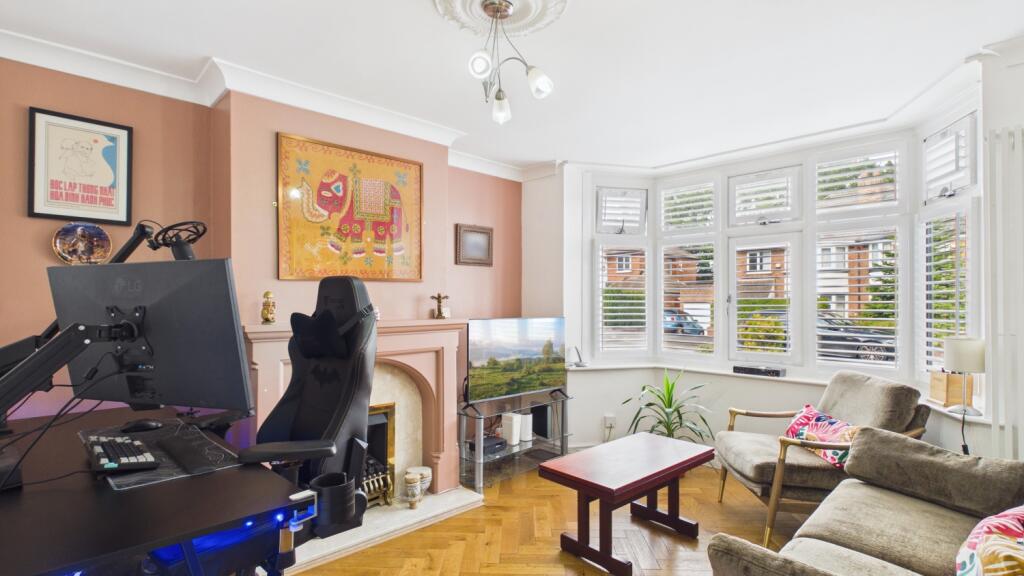 House in Sutton Coldfield, Muffin's Den, Mere Grreen - More