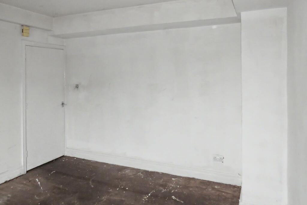 Apartment in Lancaster - View 4