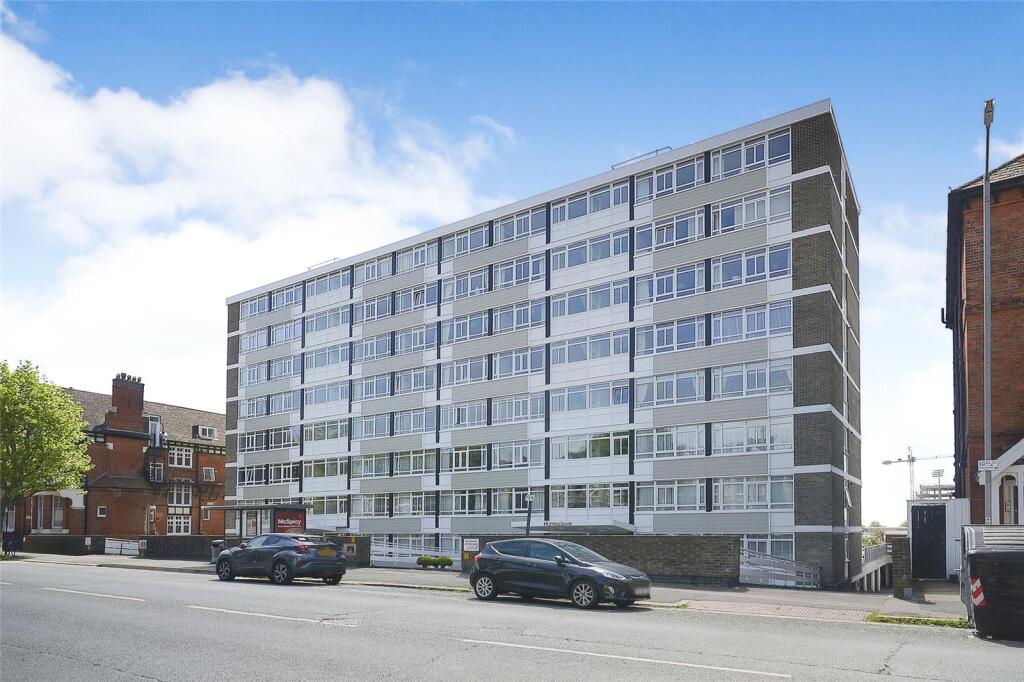 Main image of property: Cromwell Road, Hove, BN3 3EH