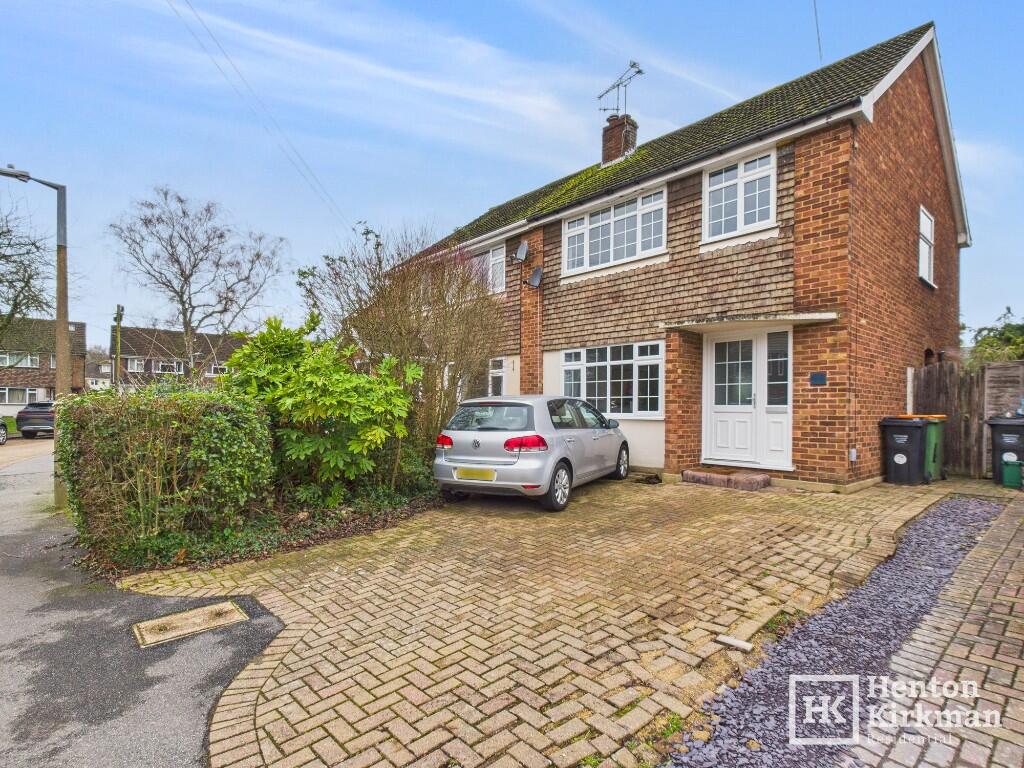 Main image of property: Cherry Gardens, Billericay, Essex, CM12 0HA