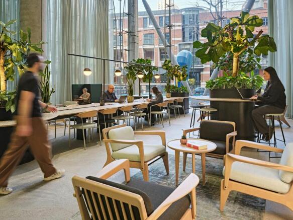 88 Wood St_Business Lounge.jpg