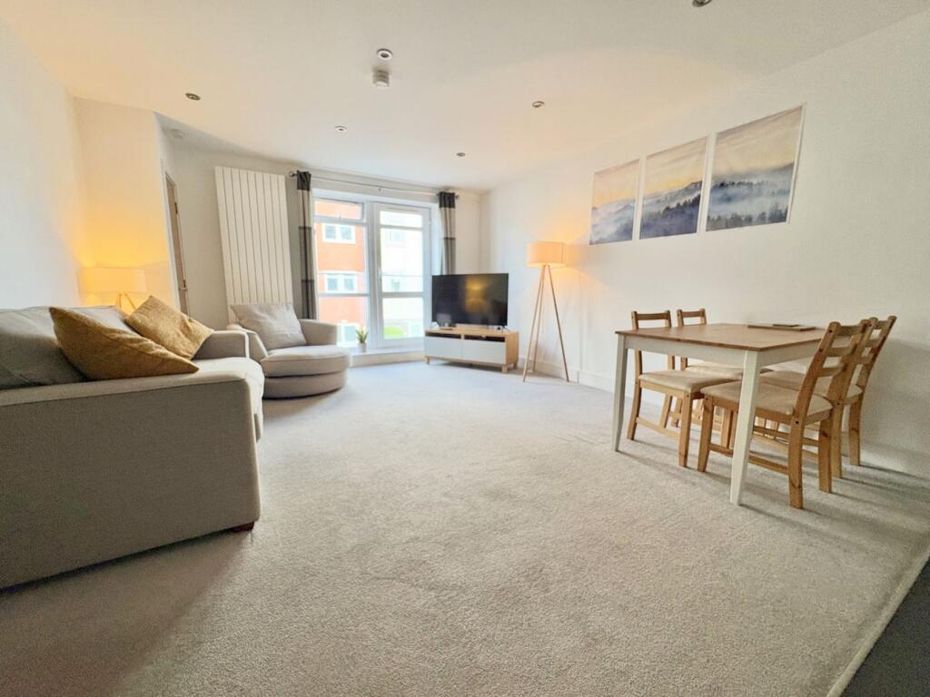 Apartment in Poole - View 4