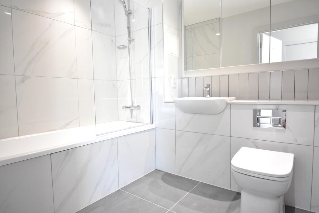 Apartment in Exeter - View 5