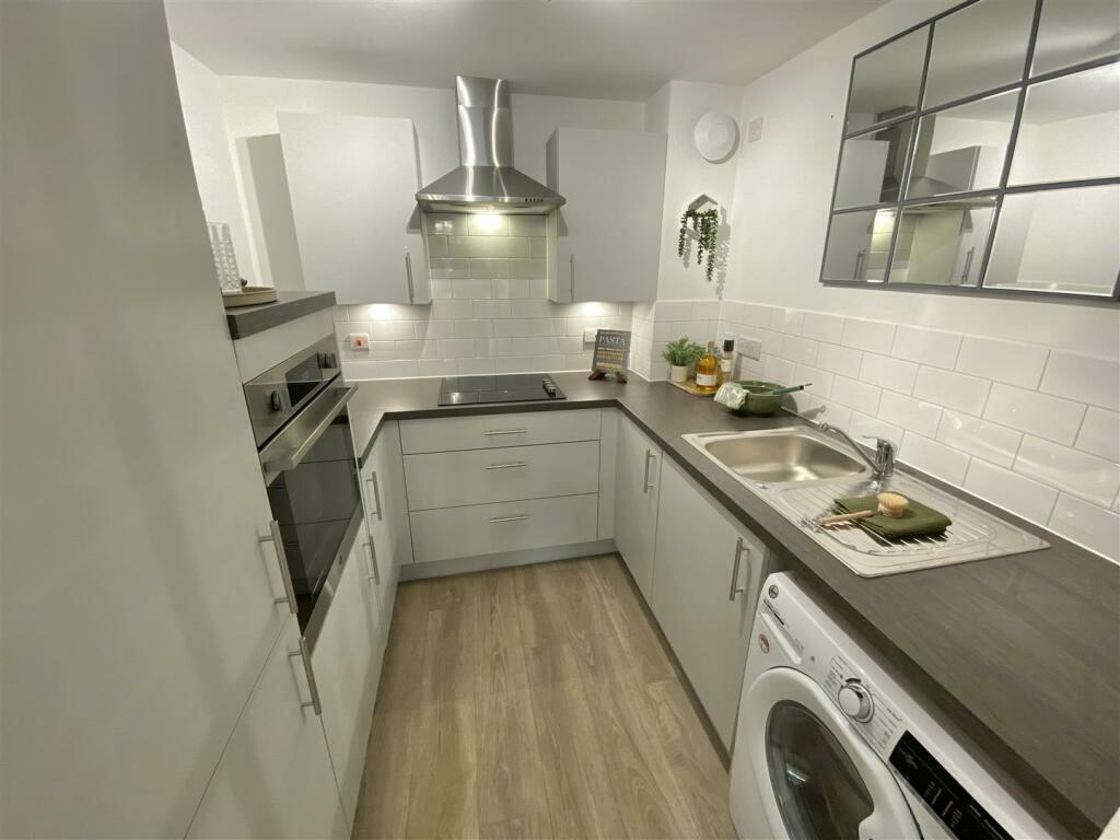 Ford Lodge South Acre Drive , Handforth , Wilmslow , Cheshire , SK9 3HR - View 2
