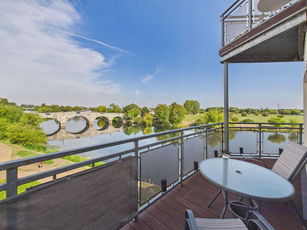 Main image of property: Chertsey, Surrey, KT16