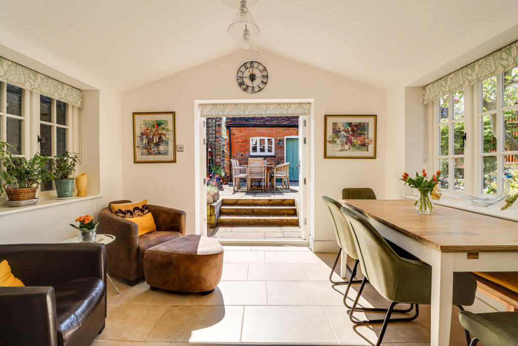 Additional image 6 of St. Michaels Street, St. Albans, Hertfordshire, AL3