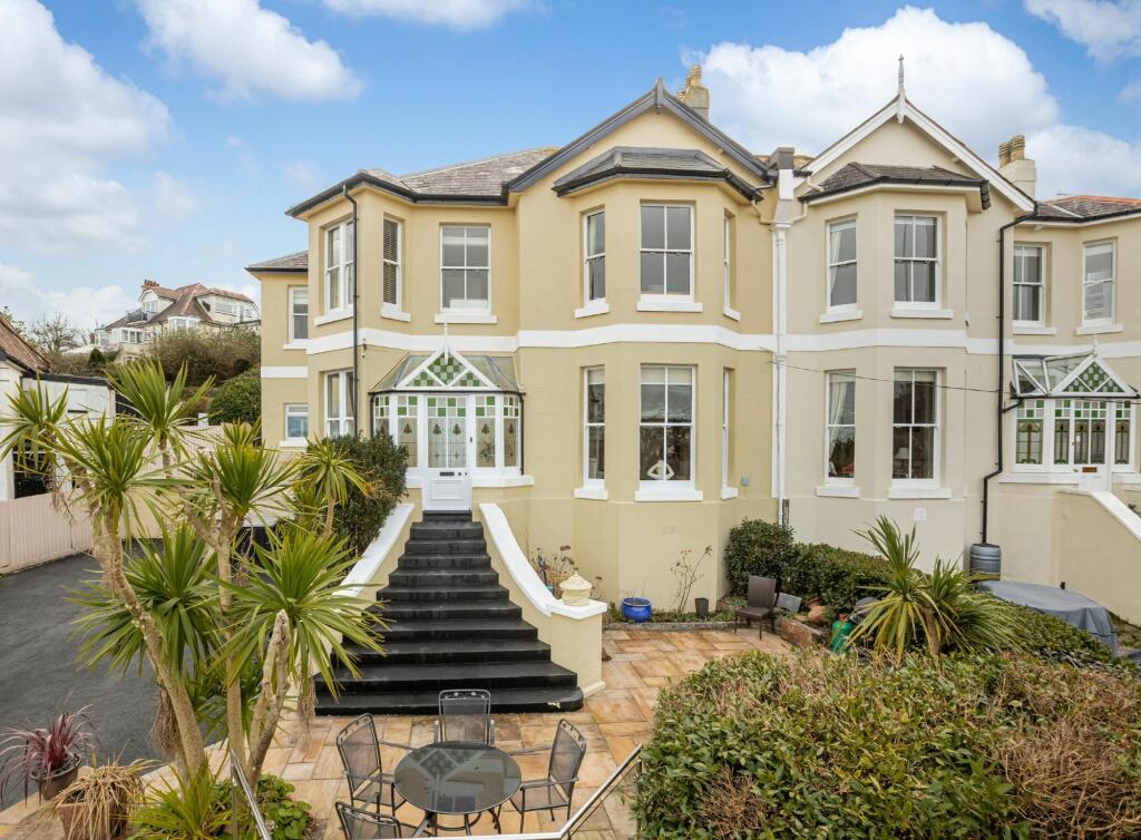 Main image of property: Lincombes, Torquay