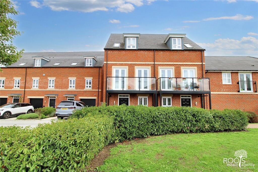 Main image of property: Forest Glade, Newbury, Berkshire, RG14