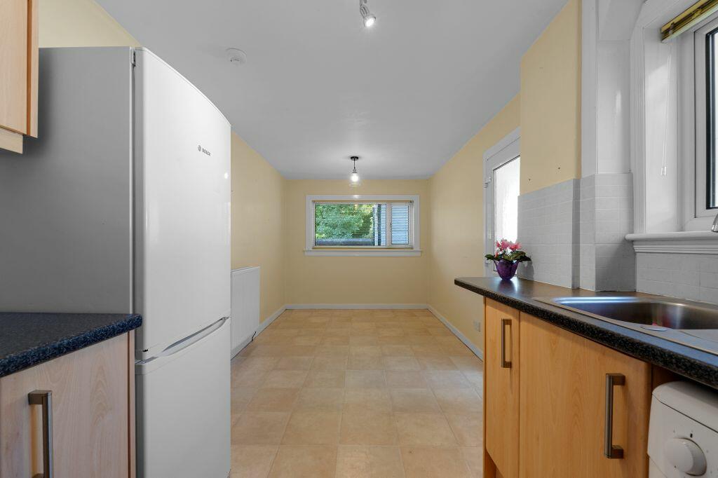 6 Cross Road, Peebles, EH45 8DH photo 4