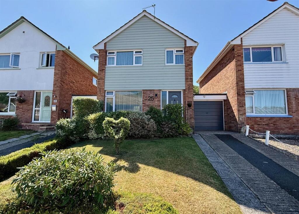 Main image of property: Edge of Braunton