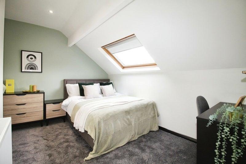 Main image of property: St. Anns Avenue, Leeds