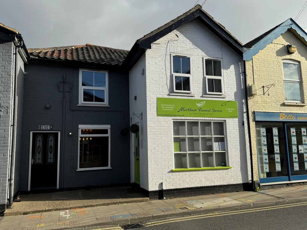 Main image of property: LEISTON