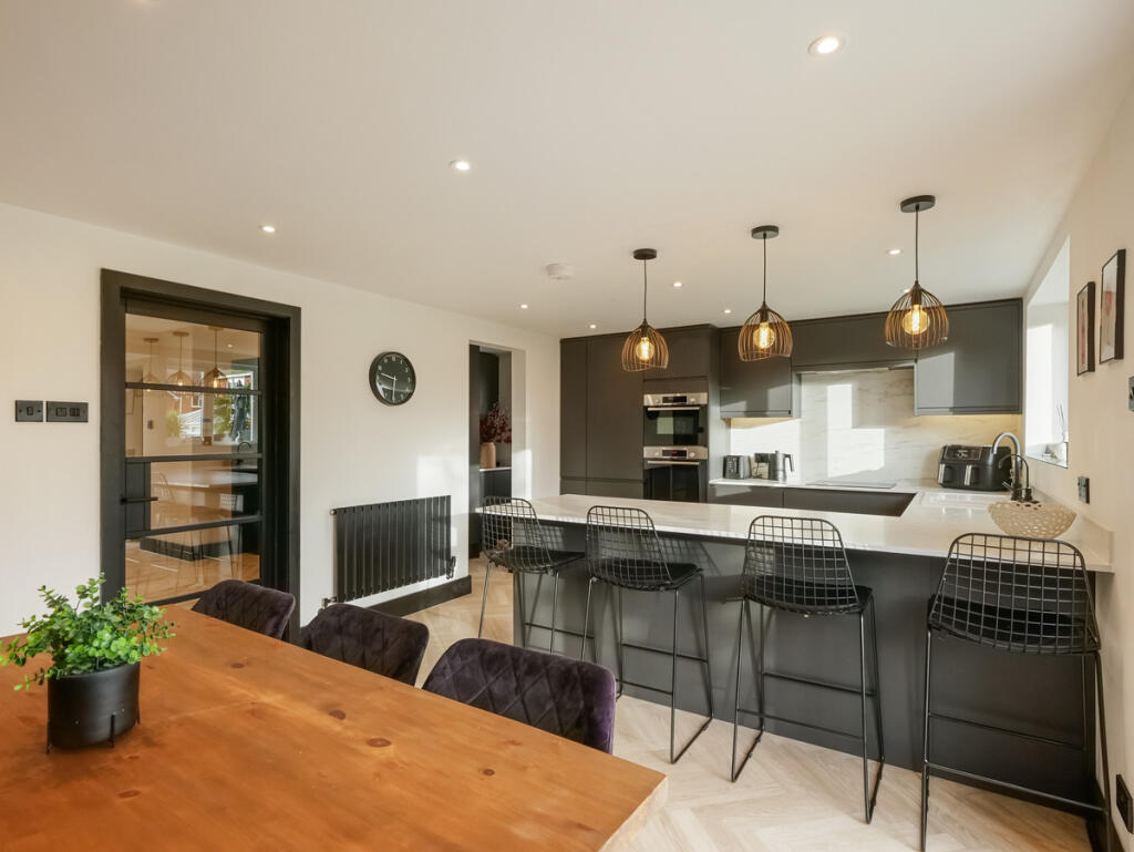 House in Holdenhurst, Littledown, Bournemouth - View 5