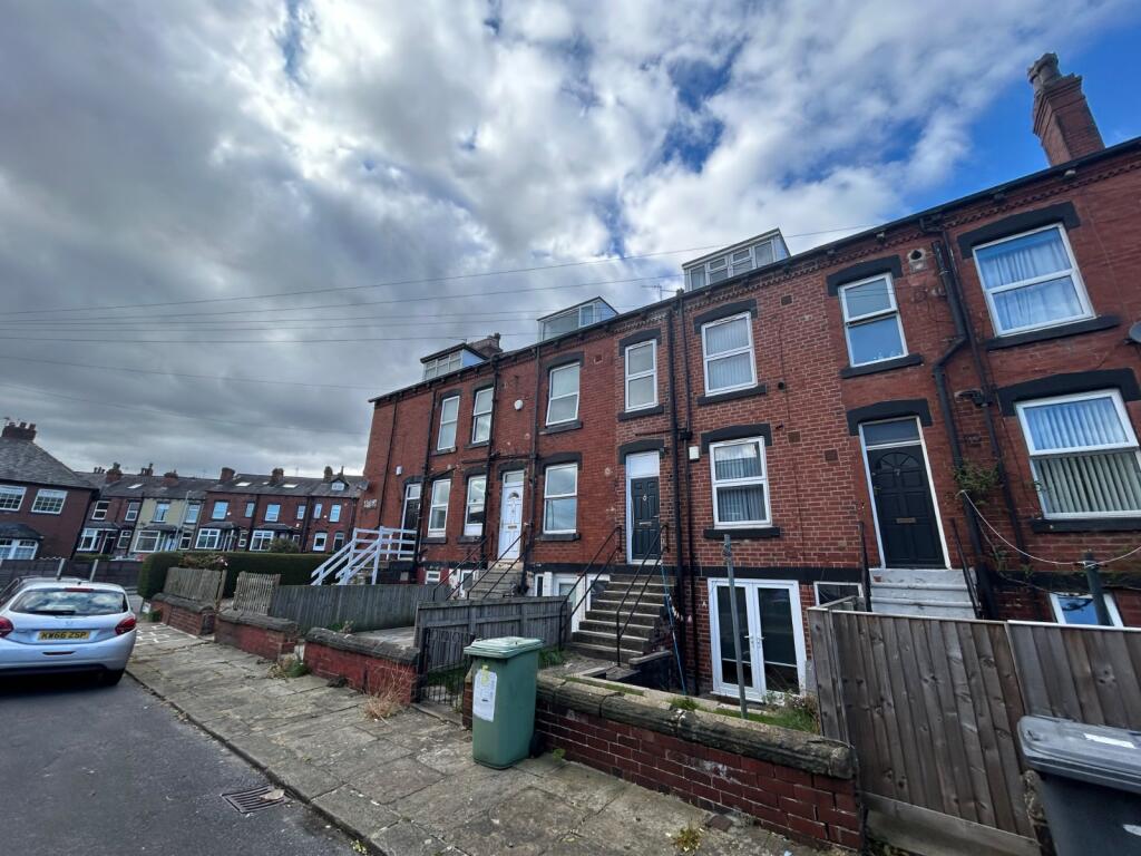 Main image of property: Beechwood Row, Burley, Leeds, LS4