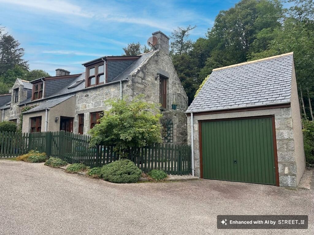 Main image of property: Kingsford Mews, Alford, AB33