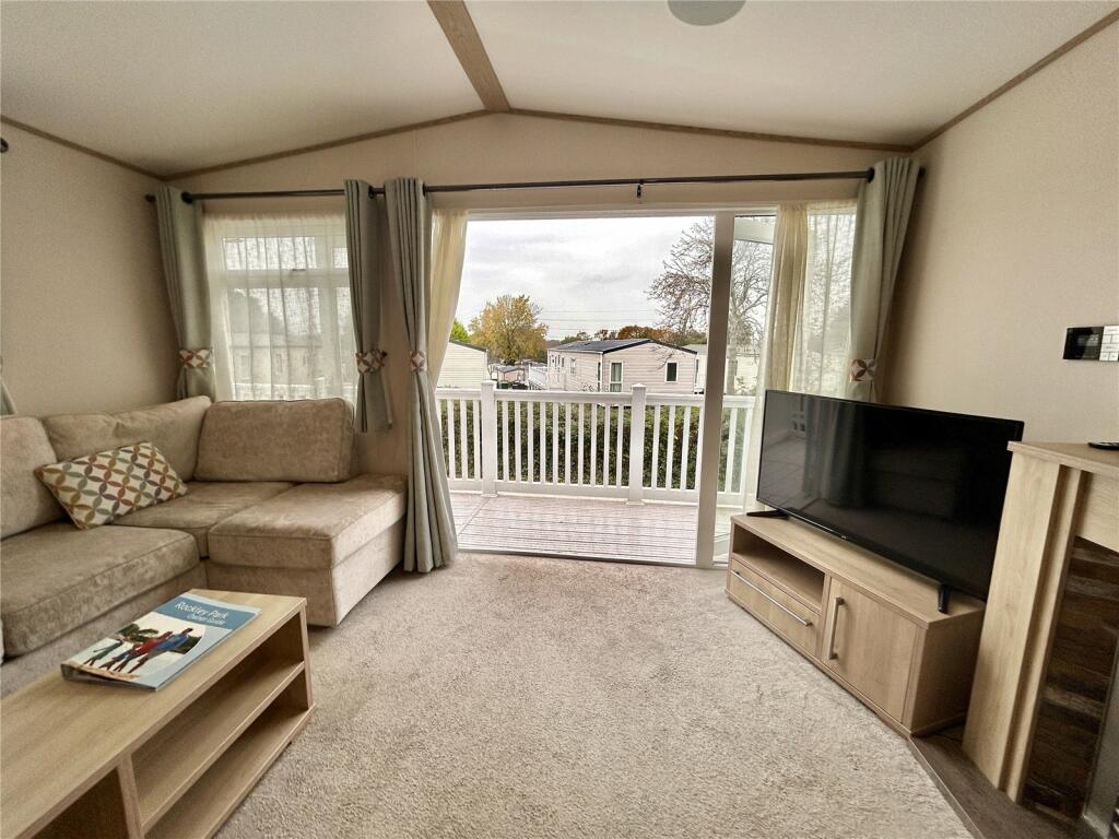 House in Poole, Turlin Moor - View 3
