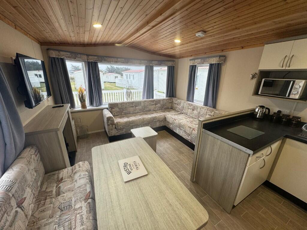Loggans Road, Hayle, Cornwall, TR27 photo 2