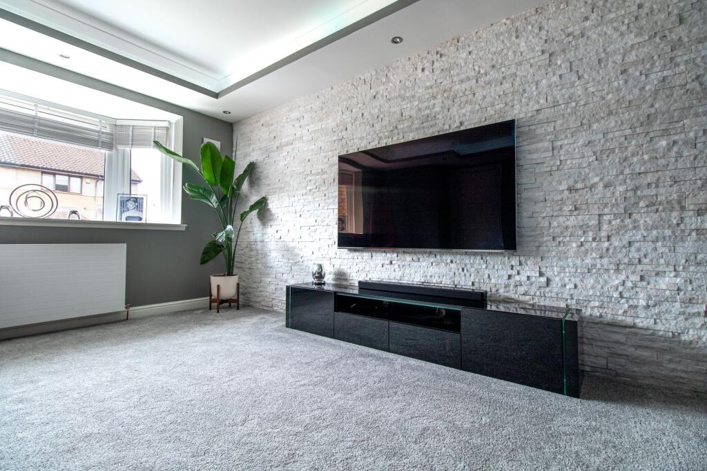 House in Livingston, Eliburn - View 5