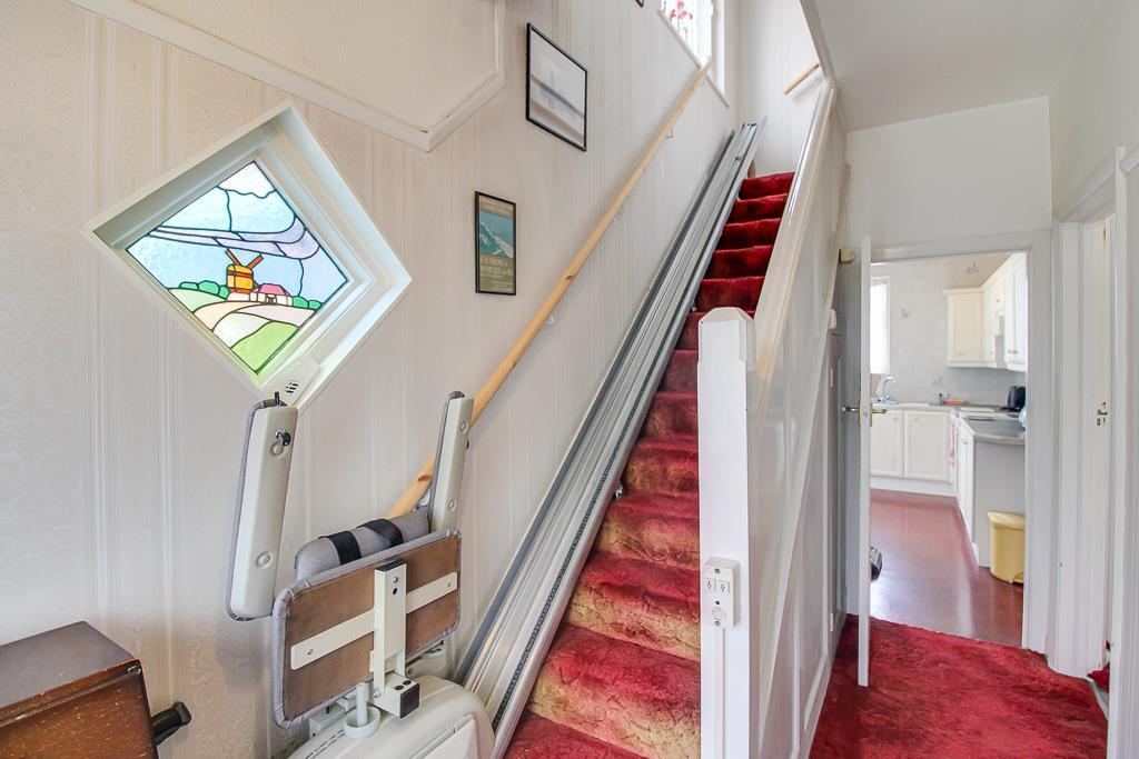 House in Southend-on-Sea - More