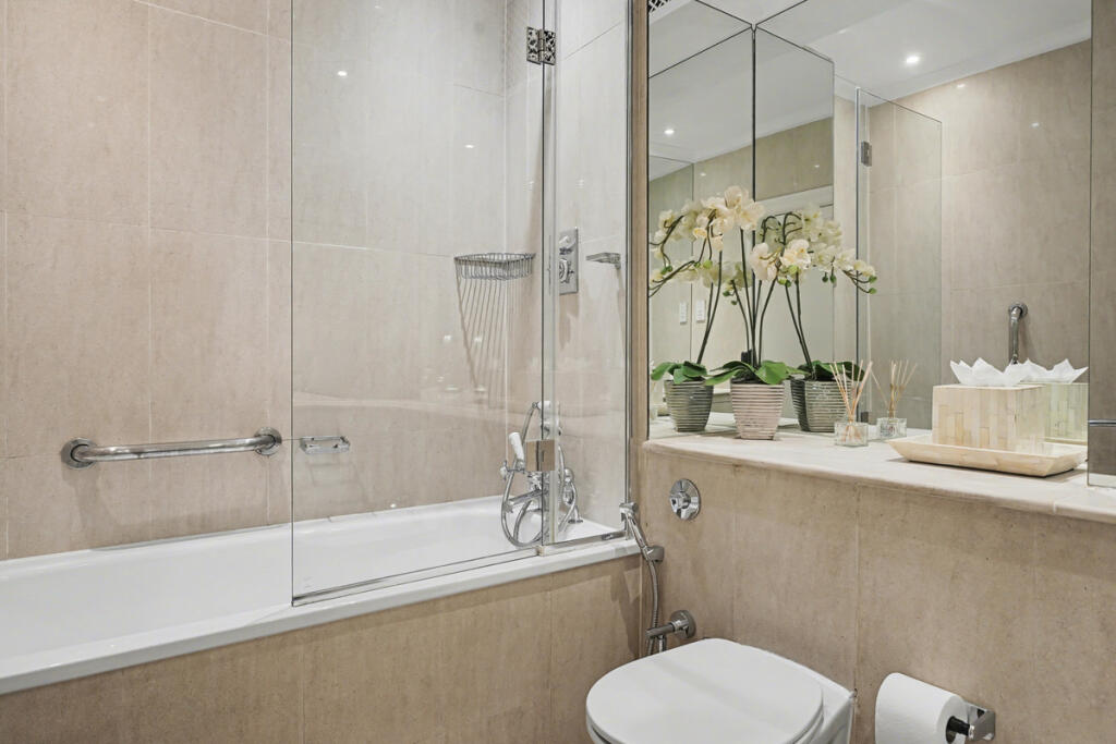 4 bedroom apartment for rent