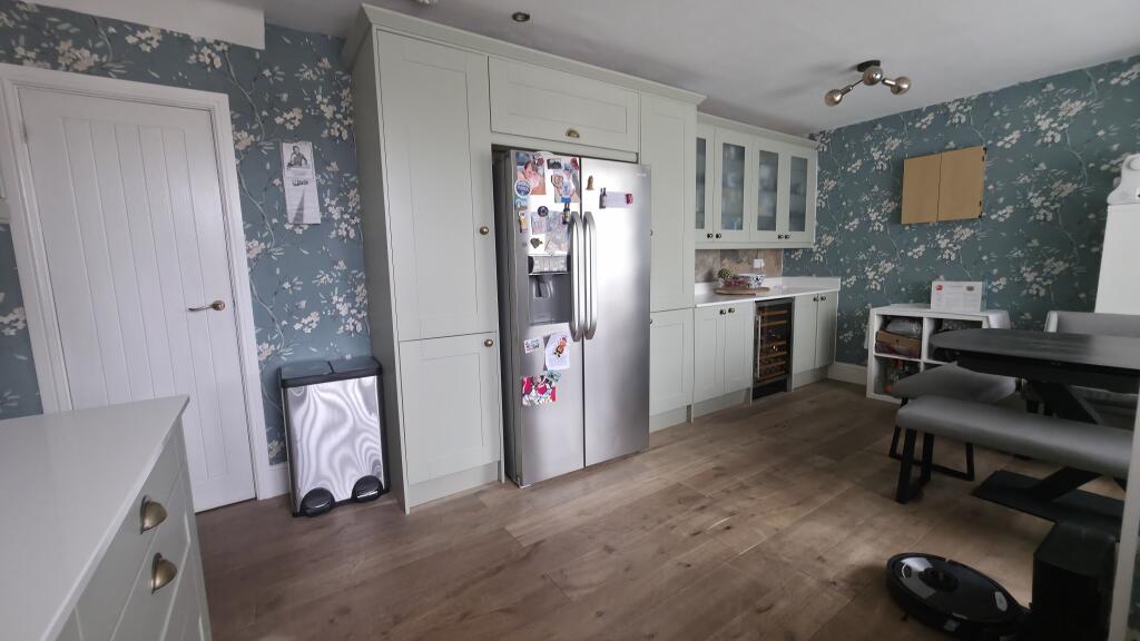 Additional image 7 of Greenside, Bradford, BD12