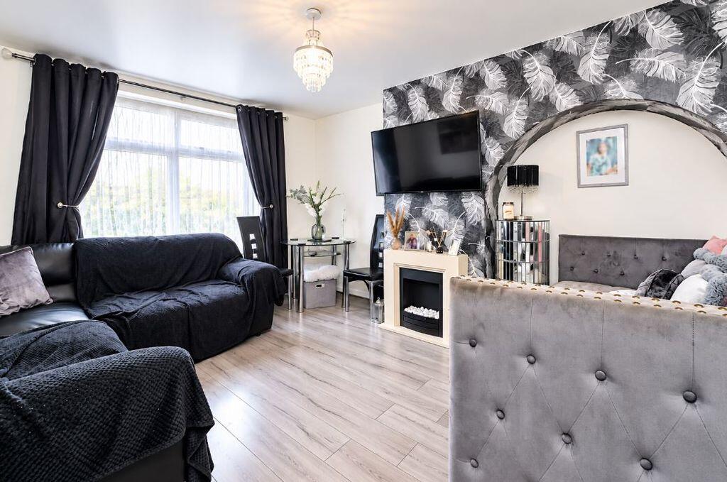 House in London - View 3