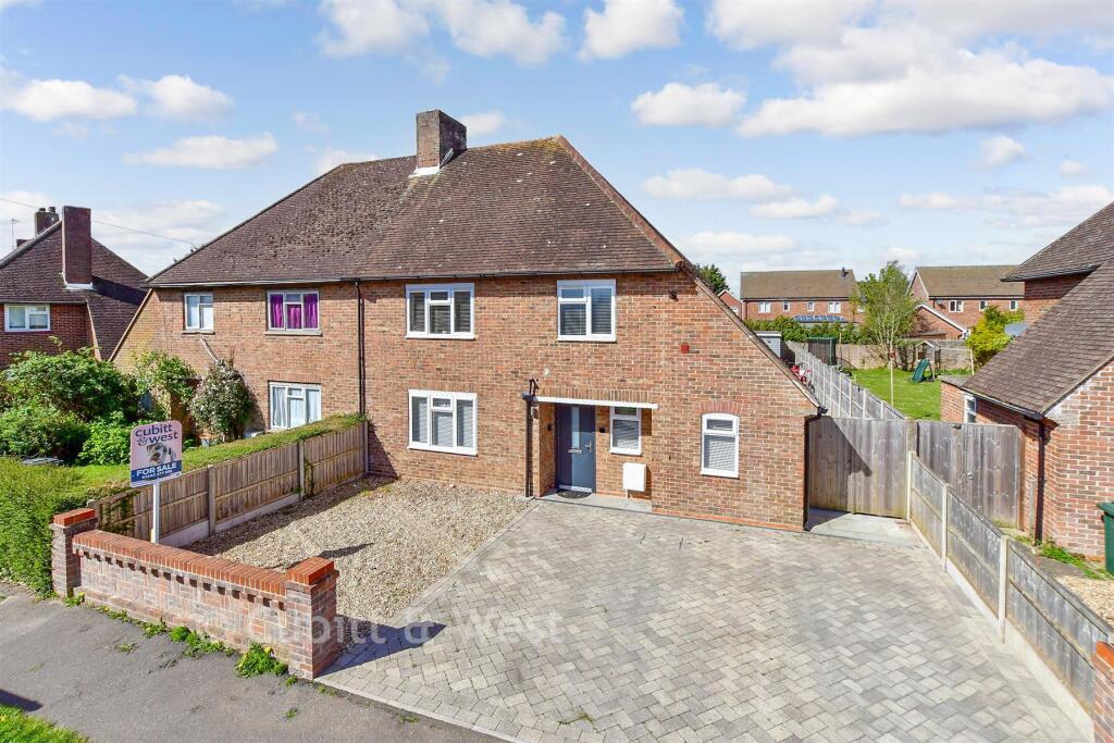 Main image of property: Garsons Road, Southbourne, Hampshire