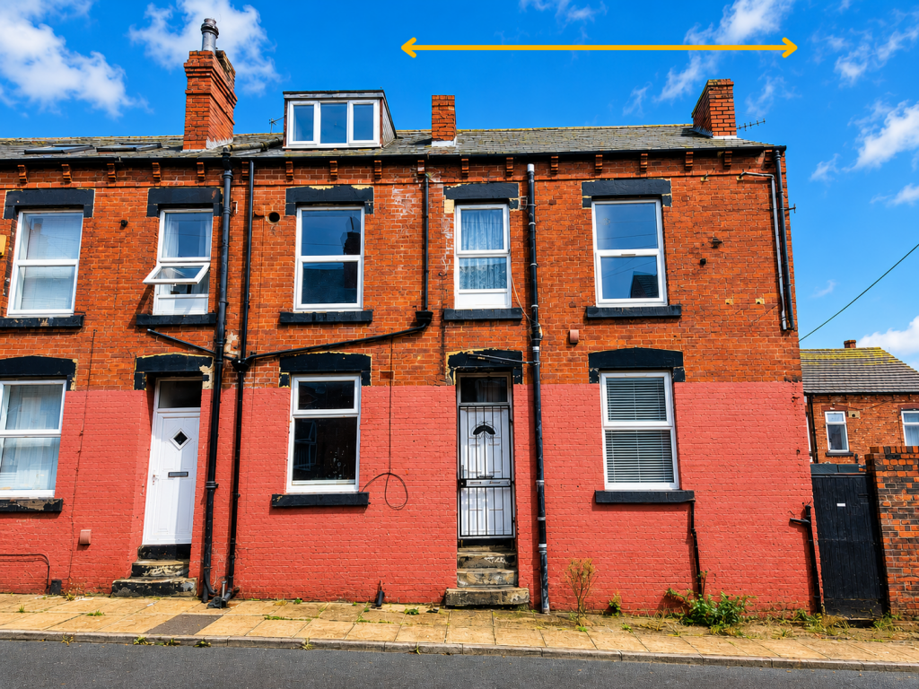 Main image of property: 2 Upper Woodview Place, Leeds, LS11 6JZ, Leeds, LS11 6JZ