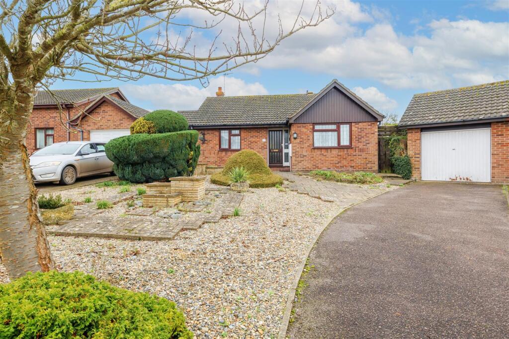 Main image of property: Dakings Drift, Halesworth
