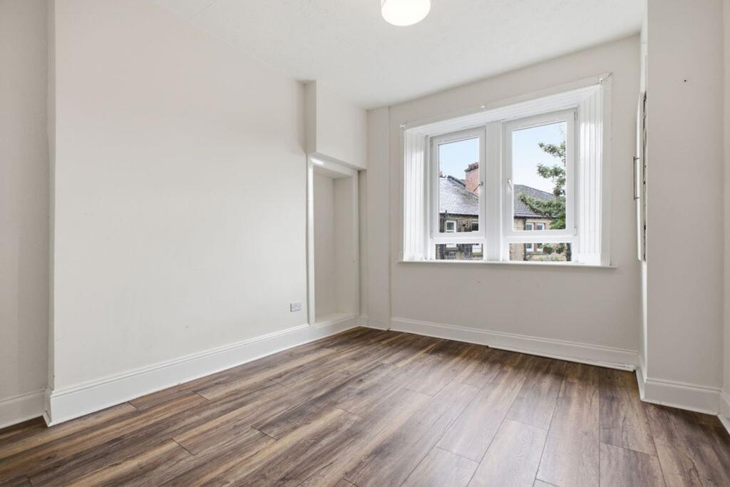 Apartment in Glasgow - More