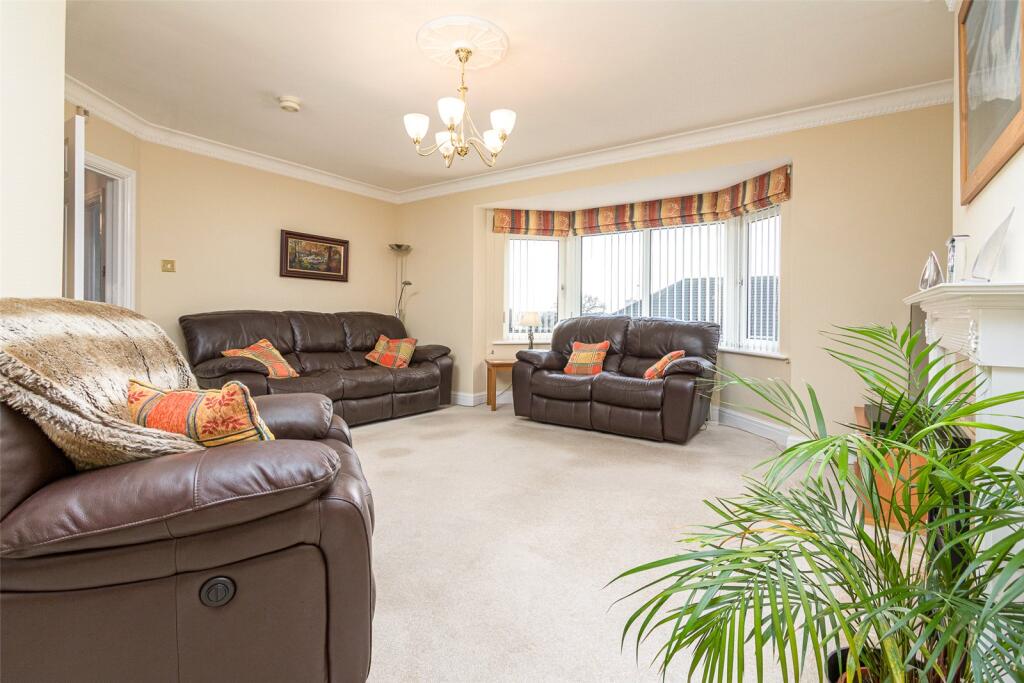 Redwood Court, Llanishen, Cardiff, CF14 photo 4