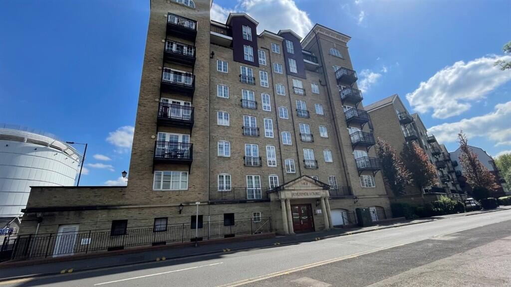 Main image of property: Fobney Street, READING