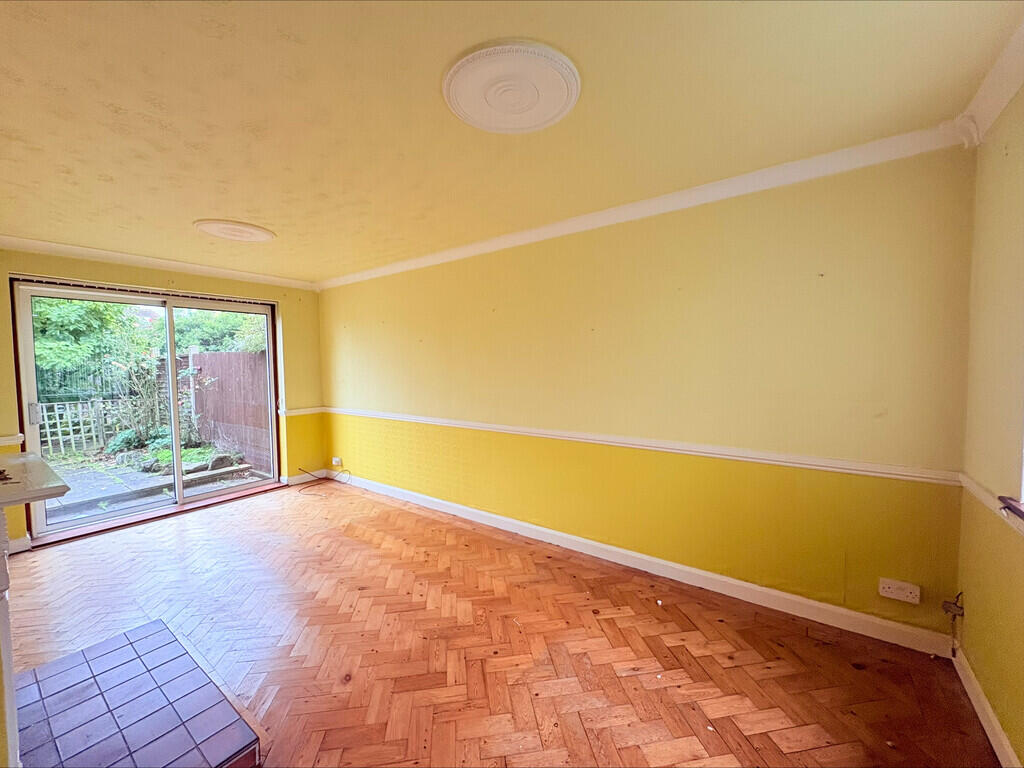 House in Derby - View 5