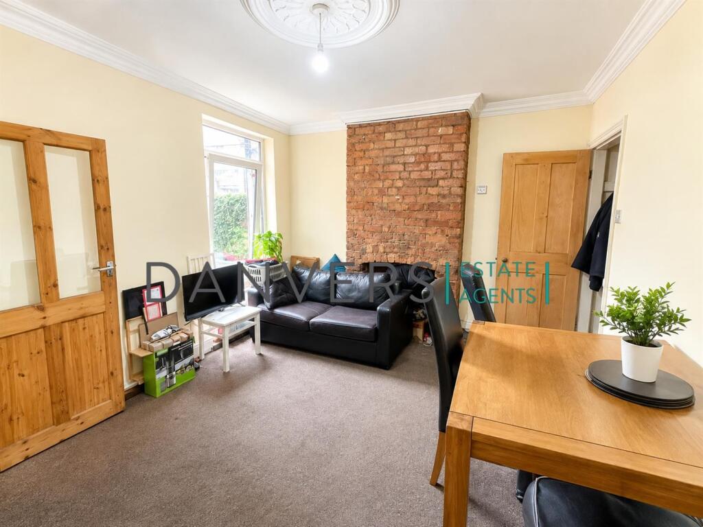 Main image of property: Barclay Street