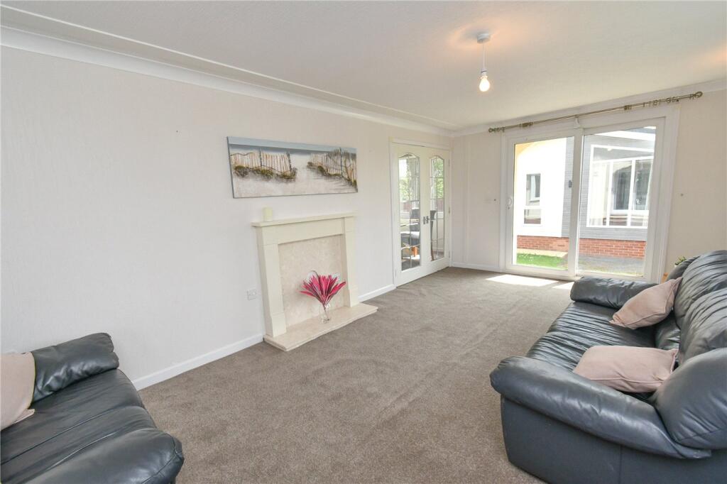 House in Wirral, Liverpool City Region - View 2