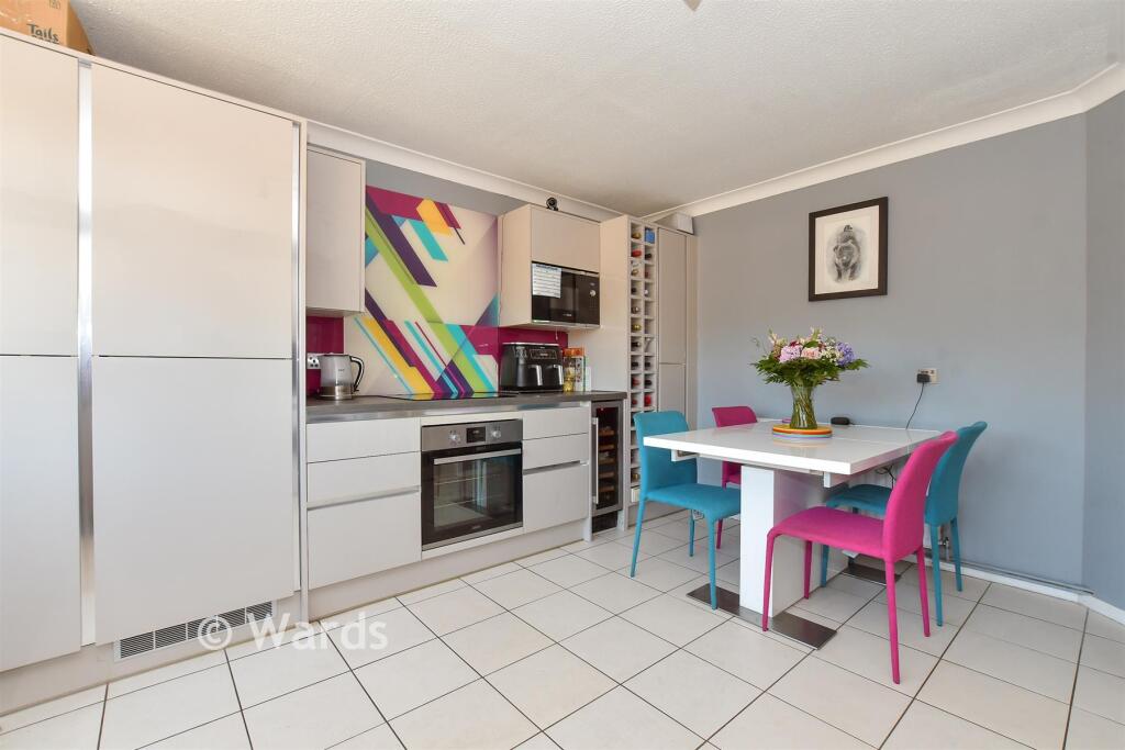 House in Dover, Deal - View 4
