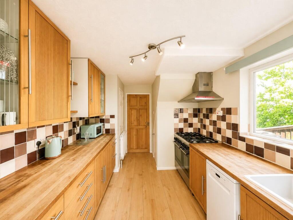 House in Stroud, Berkeley - View 4