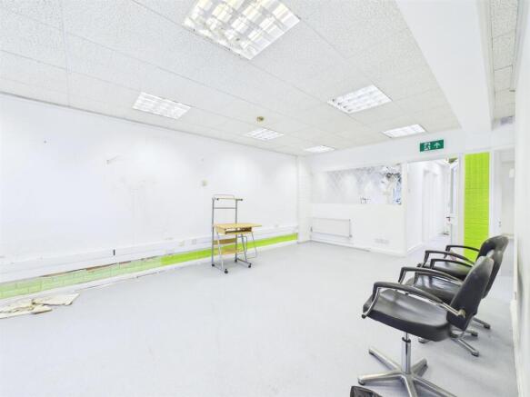 9 - Commercial Building for Auction, Kingswood, Br