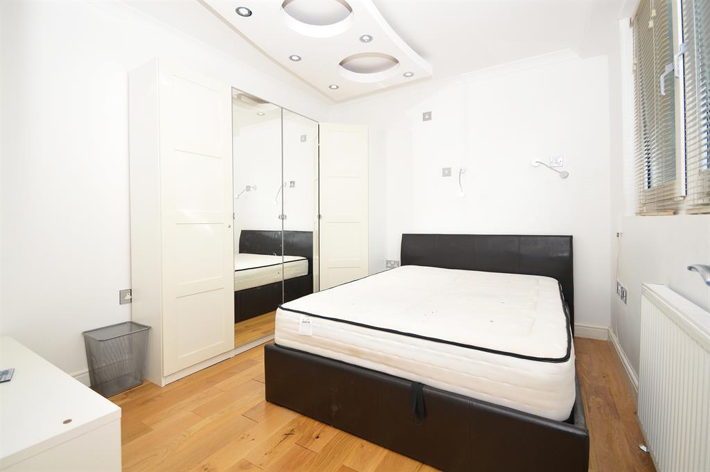 4 bedroom maisonette for rent