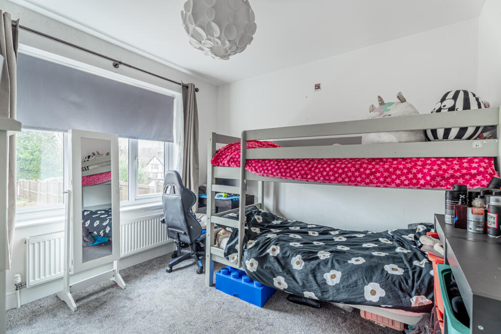 Additional image 10 of Castle Rise, Wheathampstead, St. Albans, Hertfordshire, AL4