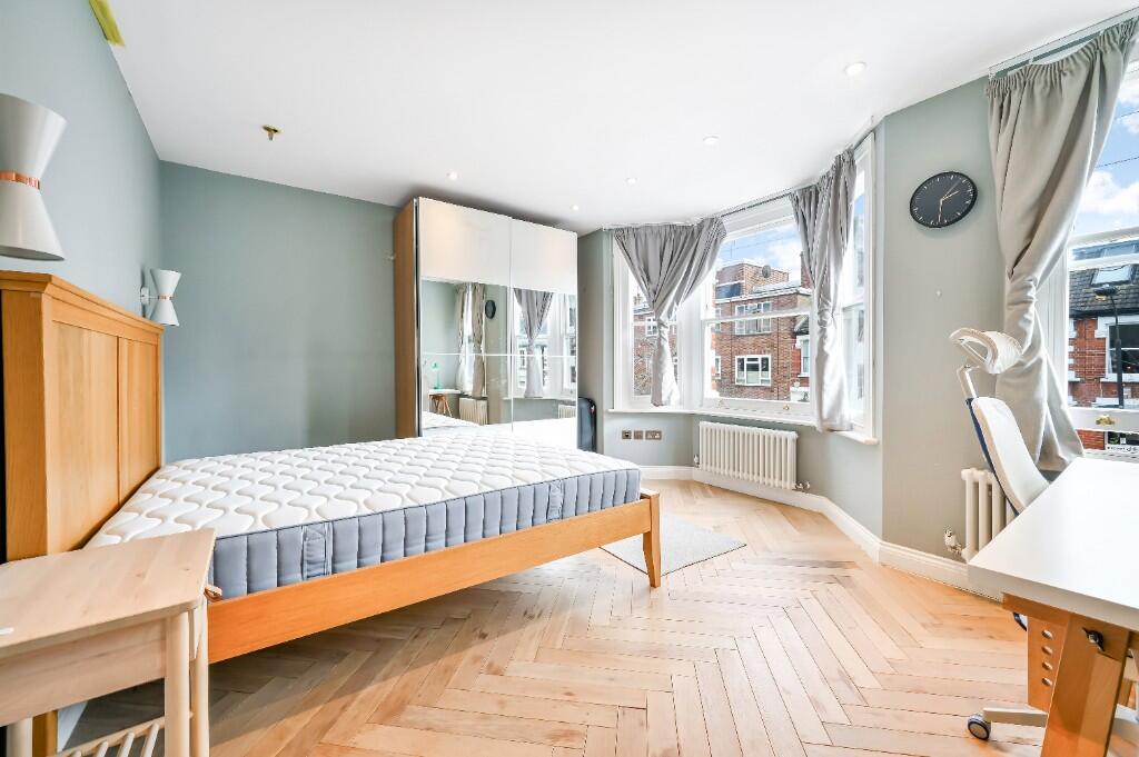 Fulham 4B Freehold House,Crabtree Lane, London, SW6 photo 3