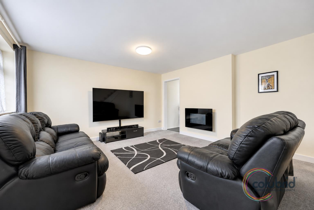 House in Romford - View 2