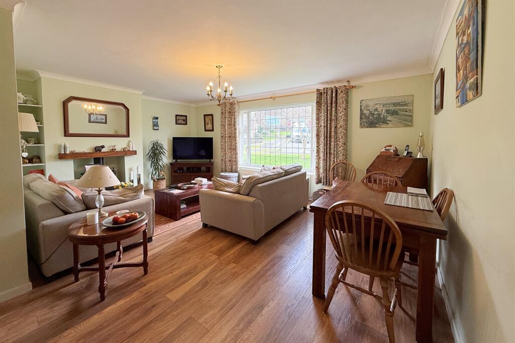 House in Bridport, North Allington - View 2