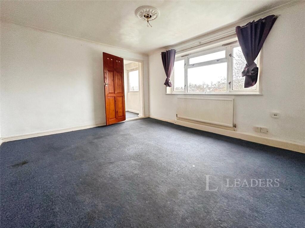 Norfolk Way, Bishop's Stortford, Hertfordshire photo 3