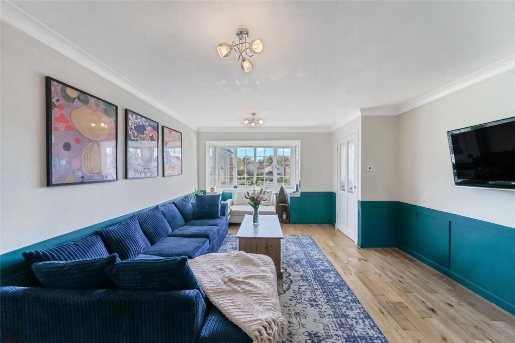 House in Bannockburn, Hillpark, Whins of Milton - More