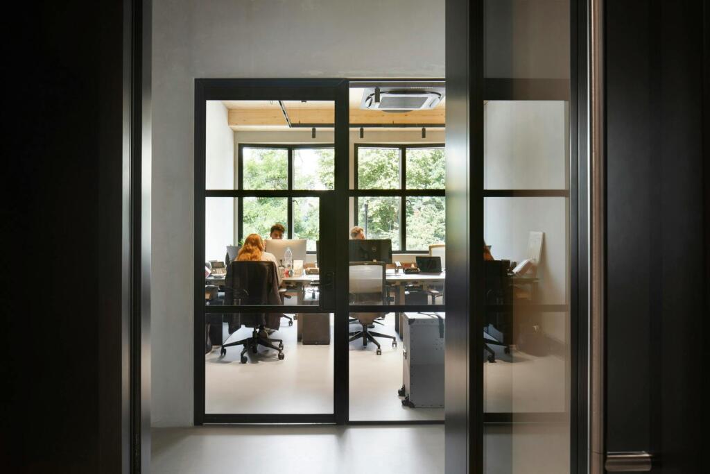 Studios office 18.jpg