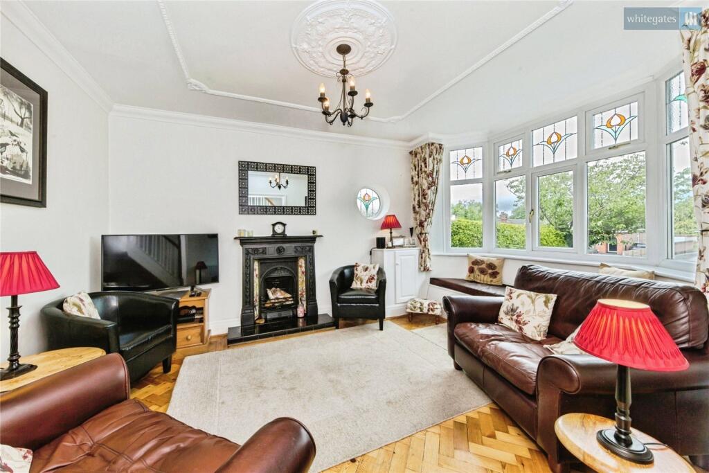 Crewe Road, Wistaston, Crewe, Cheshire, CW2 photo 2