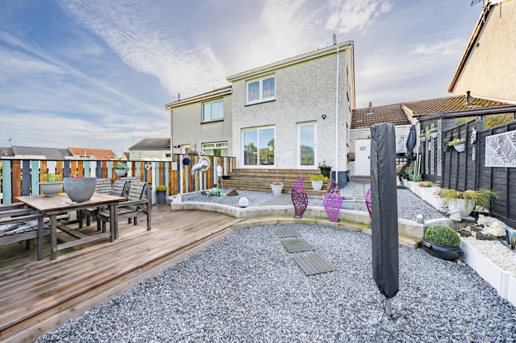 House in Uphall, West Lothian - View 4