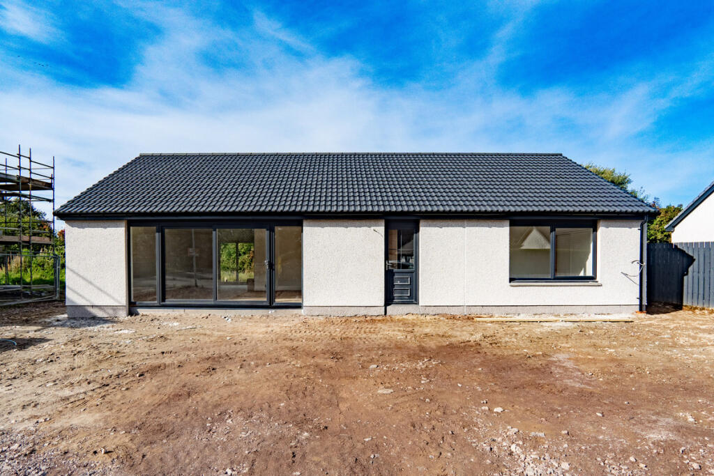 House in Milton, Highland